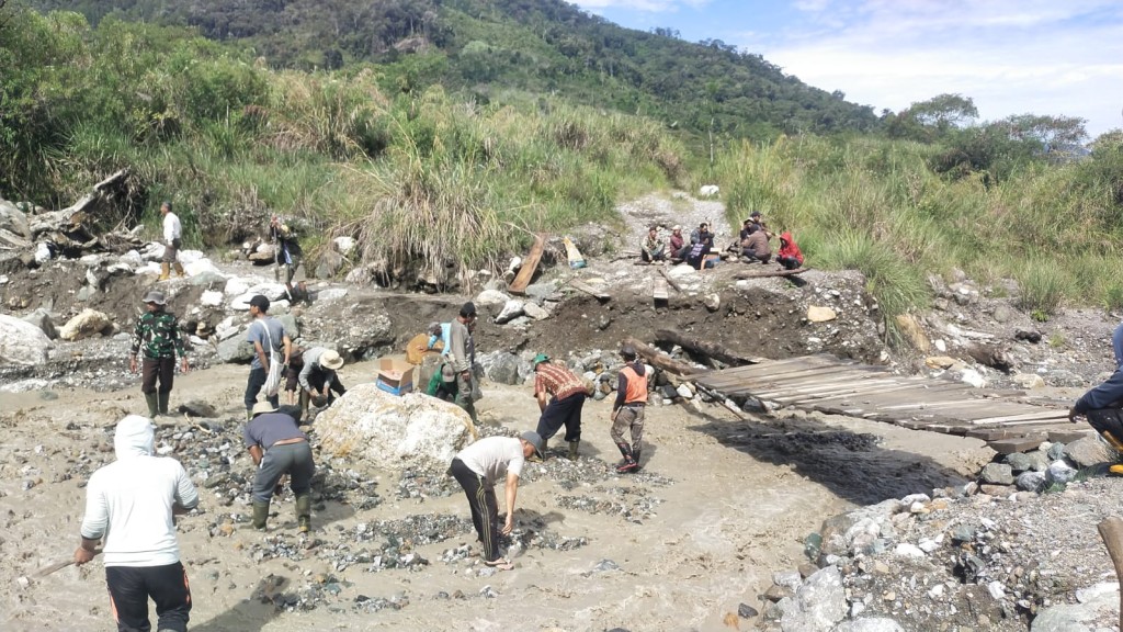 Kegiatan Gotong Royong 